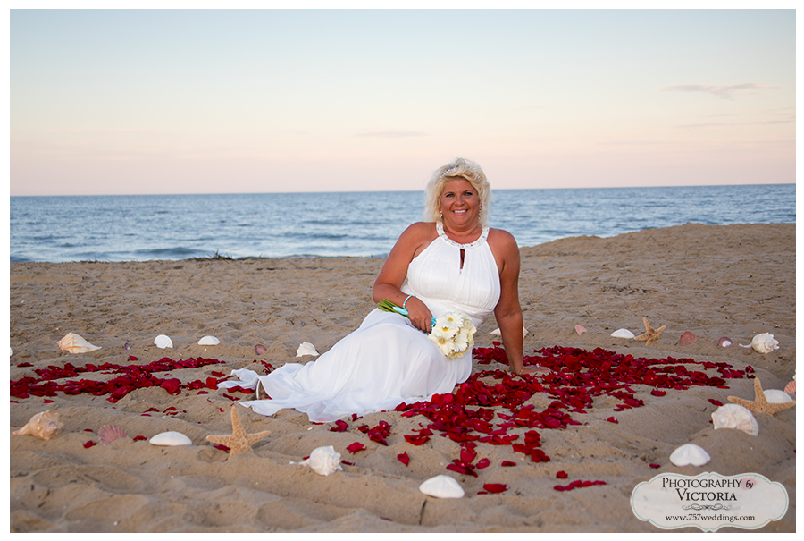 Sandbridge Beach Wedding: Michelle + Bryan