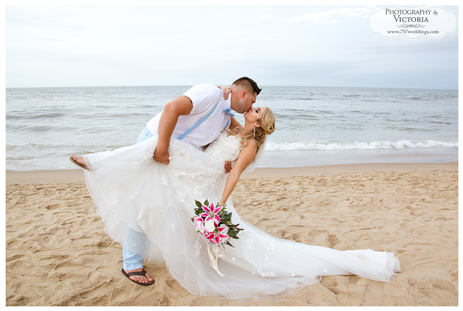 Virginia Beach Oceanfront Wedding: Heather + Josh