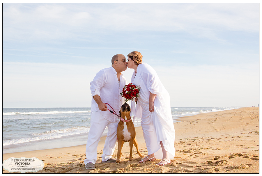 Wyndham Virginia Beach Wedding: Brenda + Tony