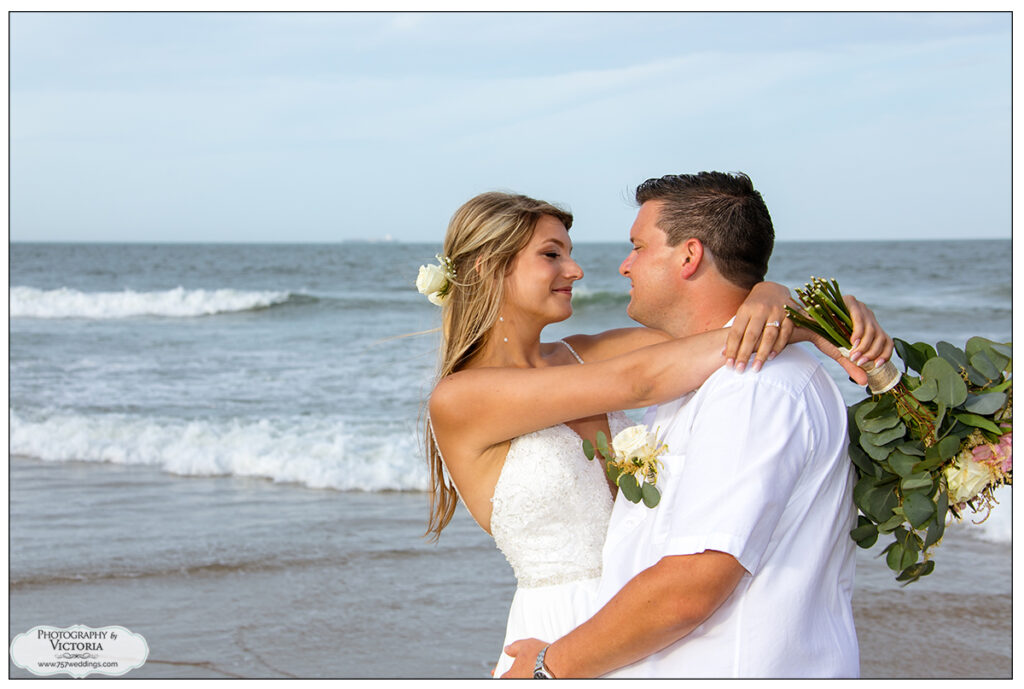 Virginia Beach Wedding: Taylor + Jordan