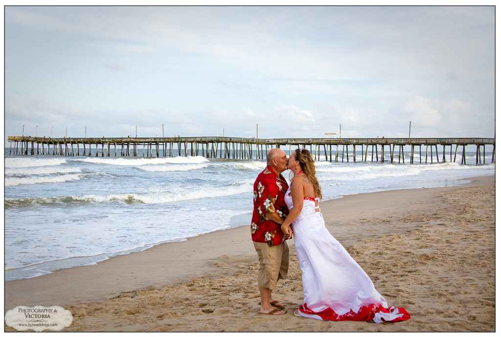 Virginia Beach Oceanfront Wedding: Brenda + Casey