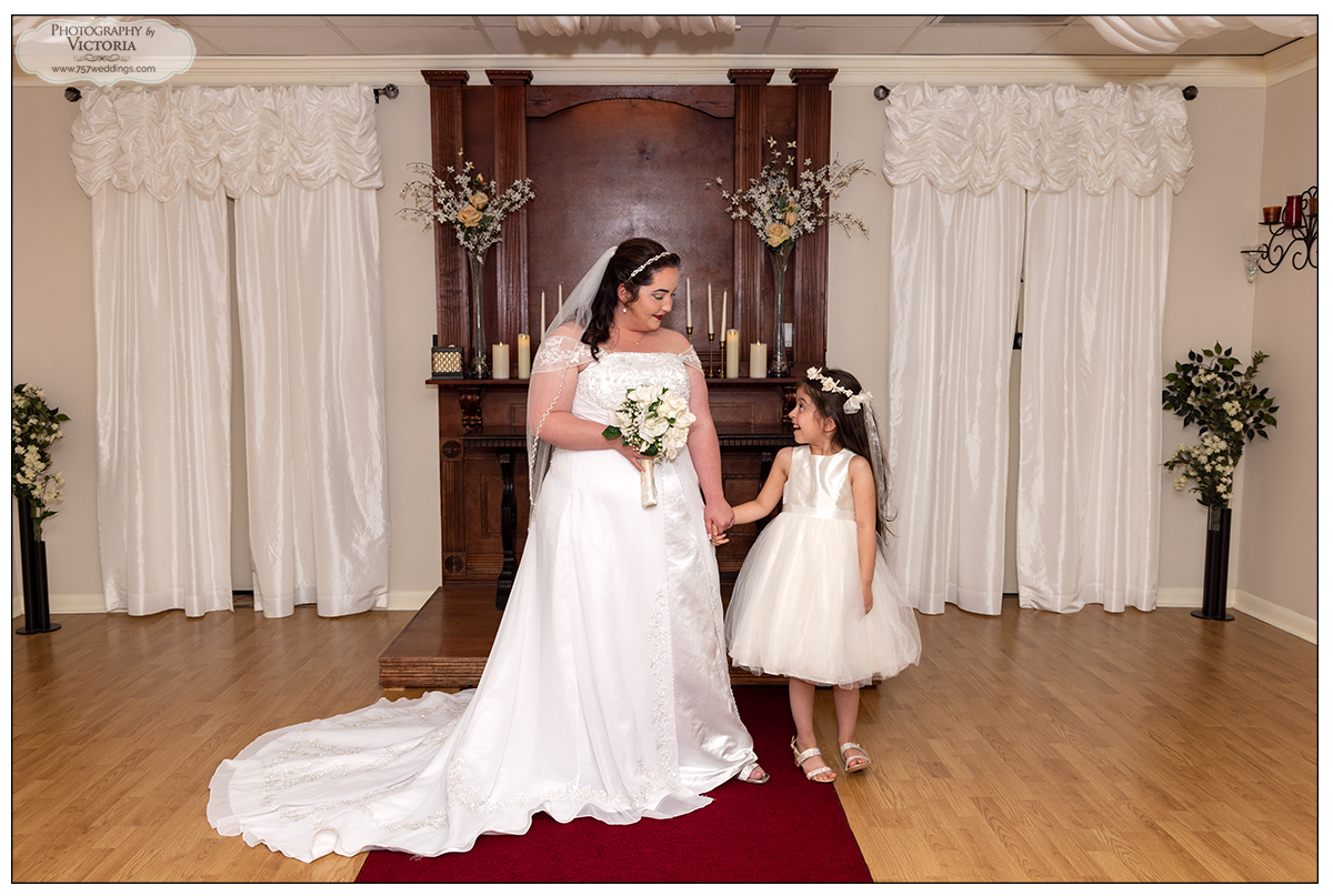 Bilinda and Jerzon's indoor elopement - ceremony by Reverend Bruce Begault - photography by Victoria Begault
